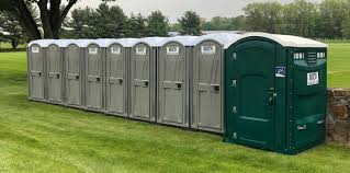 Portable Toilets for Disaster Relief Sites in Palm City, FL